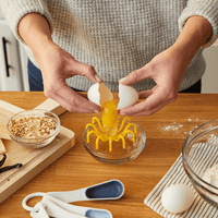 chef-n-yolkster-separatore-di-tuorlo-e-albume-universale-per-ciotole-e-tazze image 8